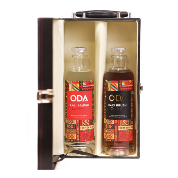 GIFT BOX ODA GRAPE SPIRIT + ODA OAK BARREL